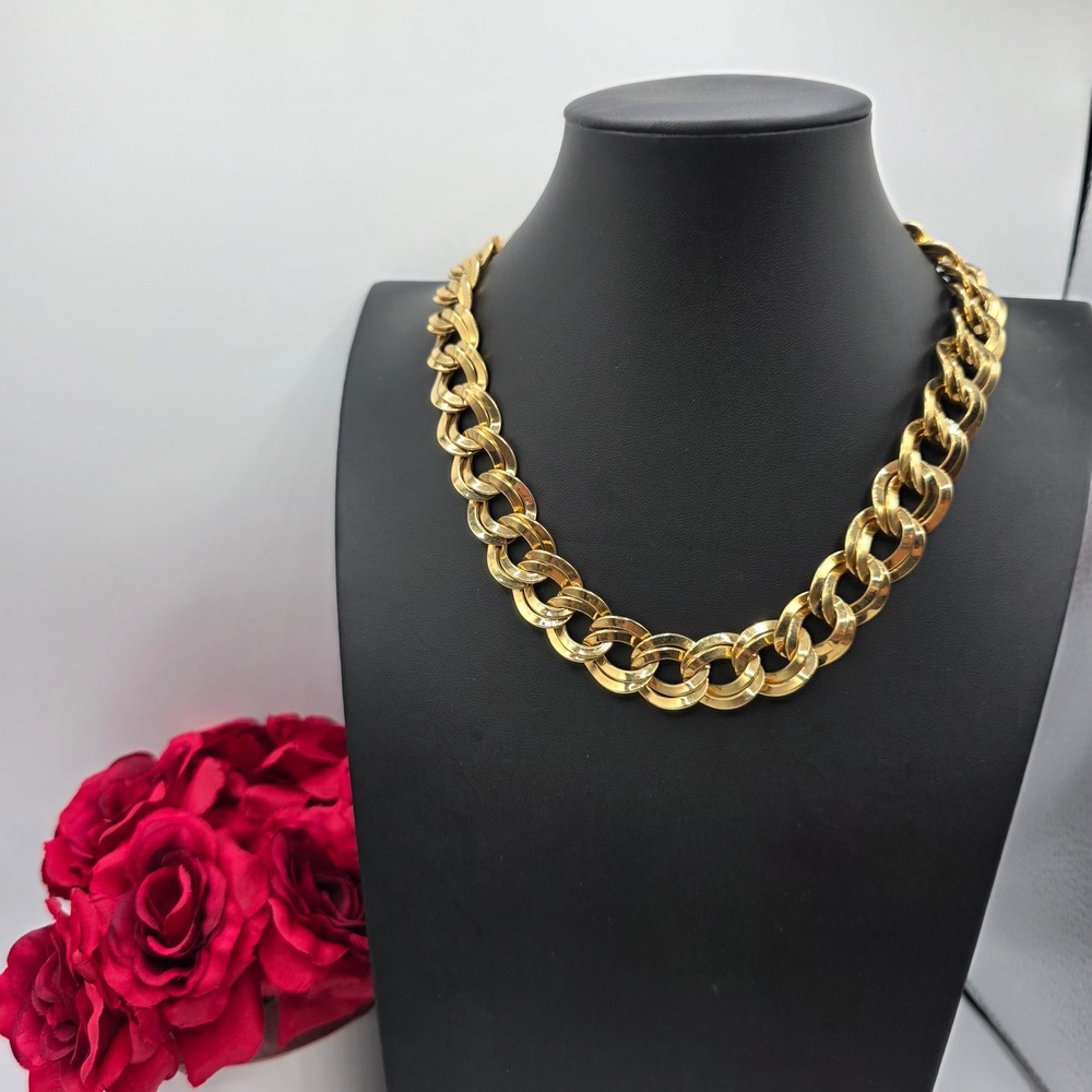 Monet Vintage Gold Tone Chunky Double Link Curb Chain Choker Necklace Classic